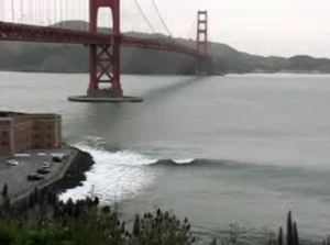 Bild 6 300x223 Wellenreiten unter der Golden Gate Bride, San Francisco 