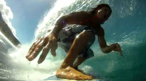 Bild 2 300x167 Kalani Robb GoPro HD Slo Mo Barrel   Wellenreiten @ North Shore Oahu, Hawaii